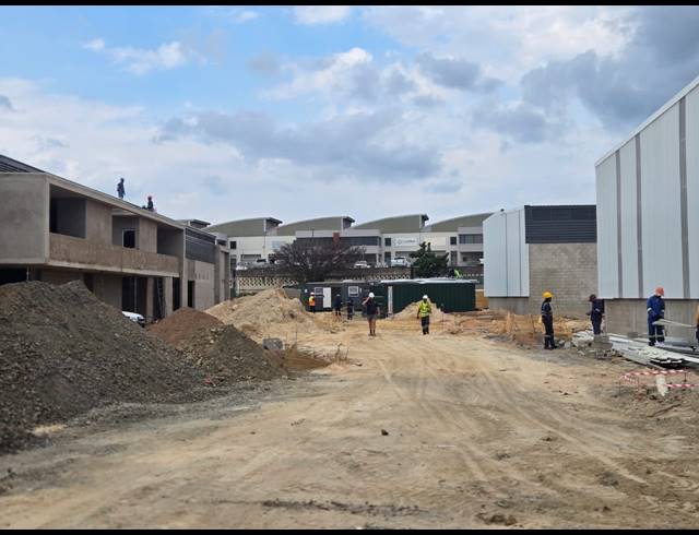 374M² INDUSTRIAL YARD TO LET IN BALLITO CENTRAL